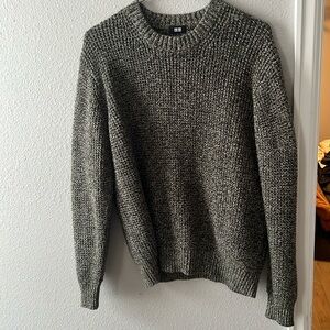 Uniqlo Sweater